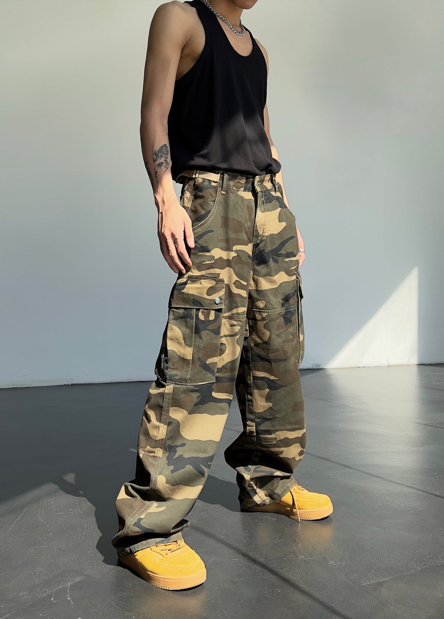 メンズ迷彩カーゴパンツワイドストリート