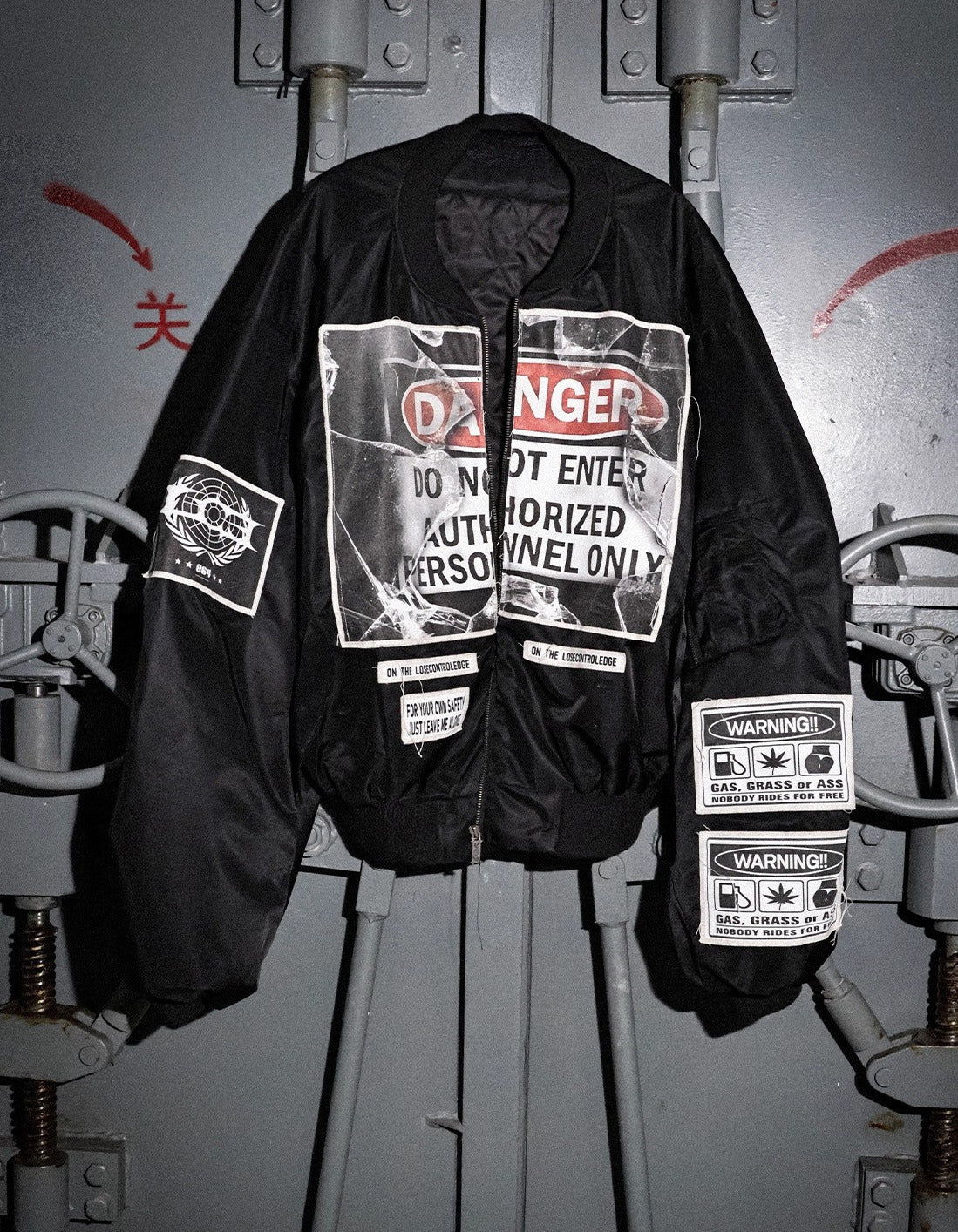 日本未上陸ブランド*LOSE CONTROL EDGE*ボンバージャケット