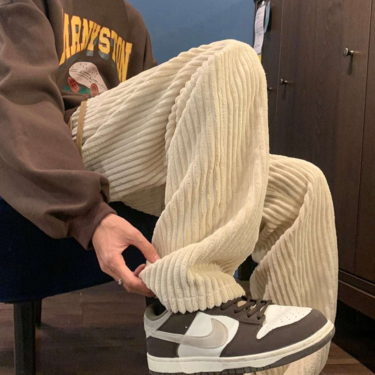 ボリュームパンツ コーデュロイ パンツ 2色 ゆったり 韓国 n2708