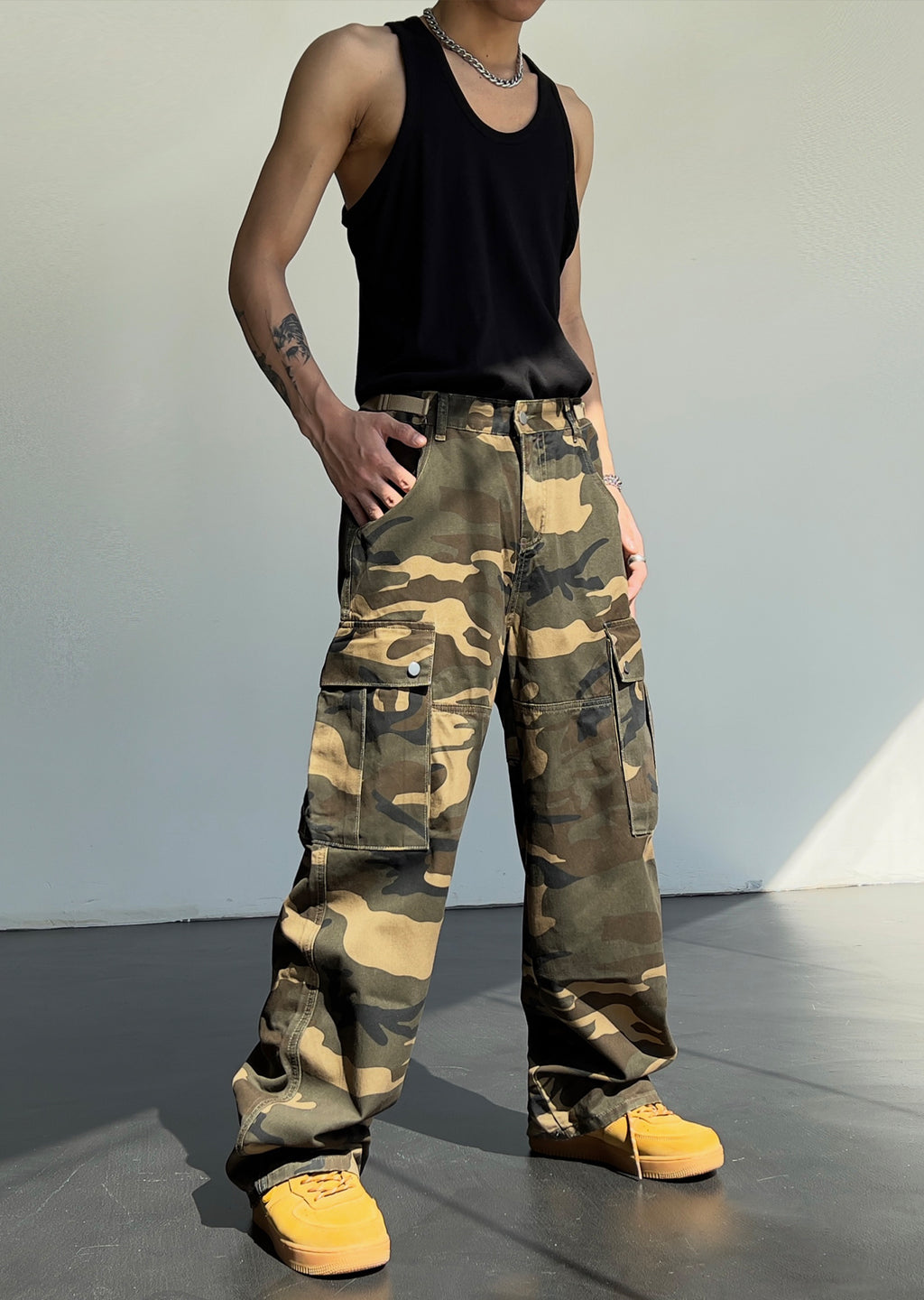 メンズ迷彩カーゴパンツワイドストリート