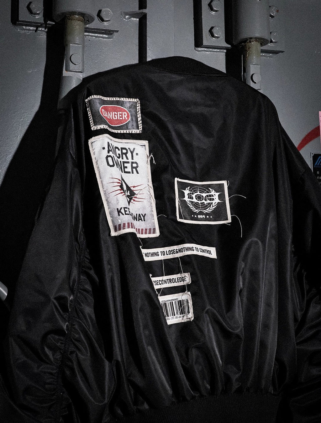 日本未上陸ブランド*LOSE CONTROL EDGE*ボンバージャケット